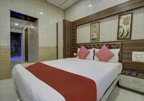 The Hotel Grace Place Inn New Delhi Exterior photo